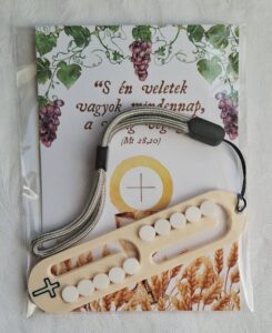 Elsőáldozási ajándékcsomag – idézetes képeslap és 3D nyomtatott rózsafüzér